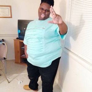 Meet your Posher, Nay